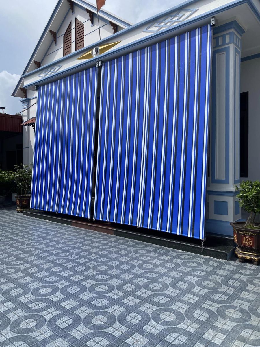 lắp đặt bạt tự cuốn tại bình dương